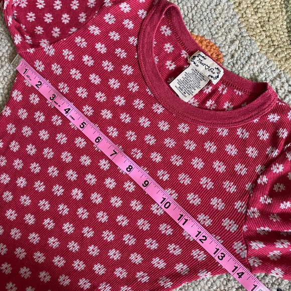 Next Era I 90s I Novelty Daisy Print Thin Rib Thermal-Like Top - Picture 4 of 13